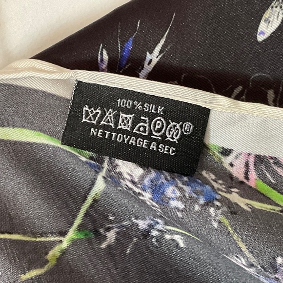 Silk Dragonfly Scarf - Black - NWOT - Picture 15 of 15